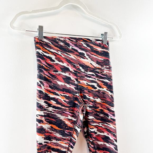 Lululemon Lunar New Year Align High-Rise Pant 25" Tiger Tide Smoky Red Multi 6 - Picture 6 of 11